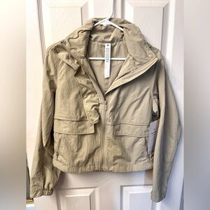 Lululemon Always Effortless classic fit jacket Trench